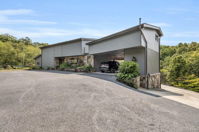 3411 Kings Cove Lane, Chattanooga, TN 37416