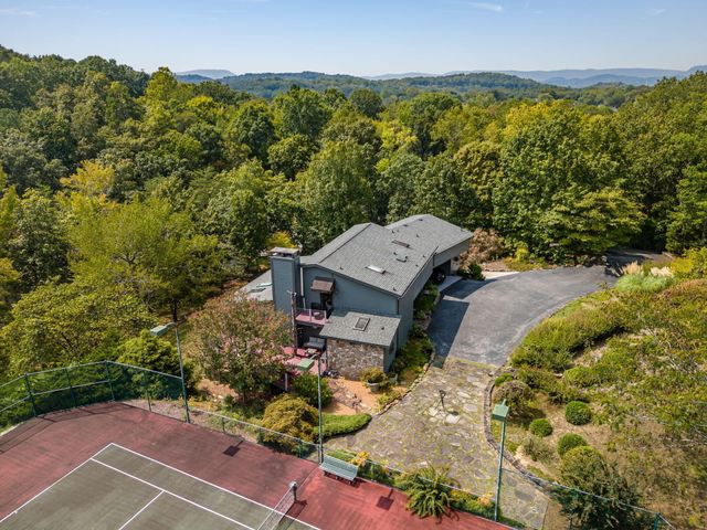 3411 Kings Cove Lane, Chattanooga, TN 37416