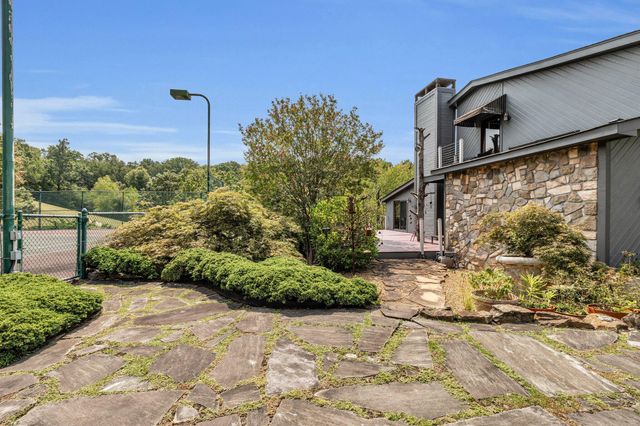 3411 Kings Cove Lane, Chattanooga, TN 37416