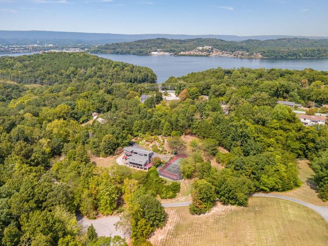 3411 Kings Cove Lane, Chattanooga, TN 37416