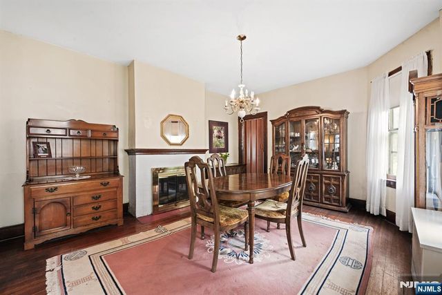 10 Beech Street, Rutherford, NJ 07070