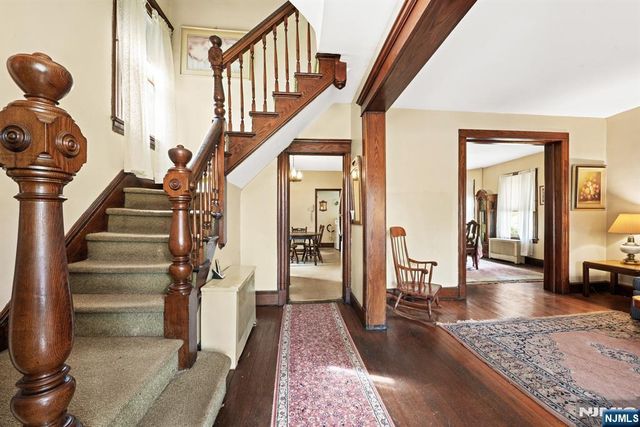 10 Beech Street, Rutherford, NJ 07070