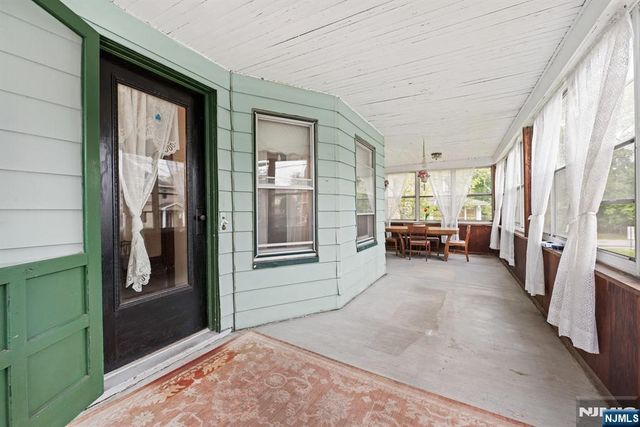 10 Beech Street, Rutherford, NJ 07070