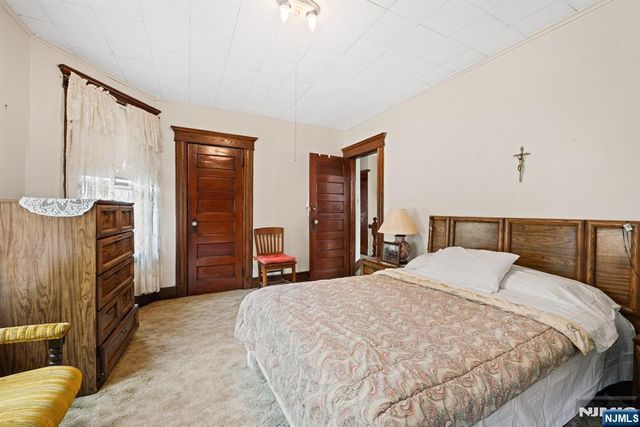 10 Beech Street, Rutherford, NJ 07070