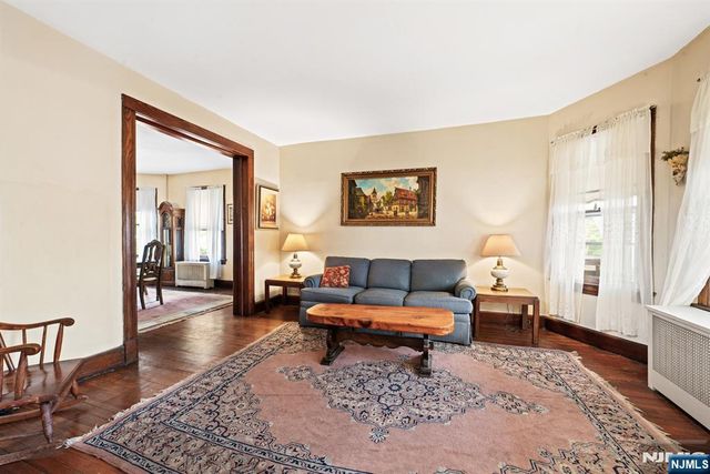 10 Beech Street, Rutherford, NJ 07070