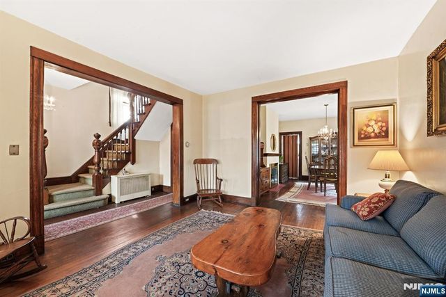 10 Beech Street, Rutherford, NJ 07070