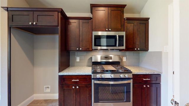 311 Mascot Street, Houston, TX 77029