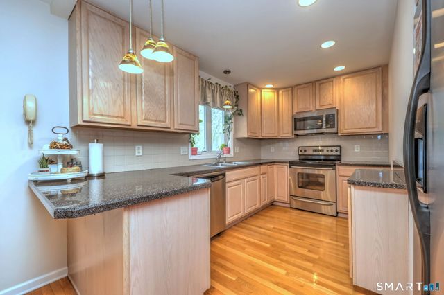 157 Burritt Street 9, Southington, CT 06479
