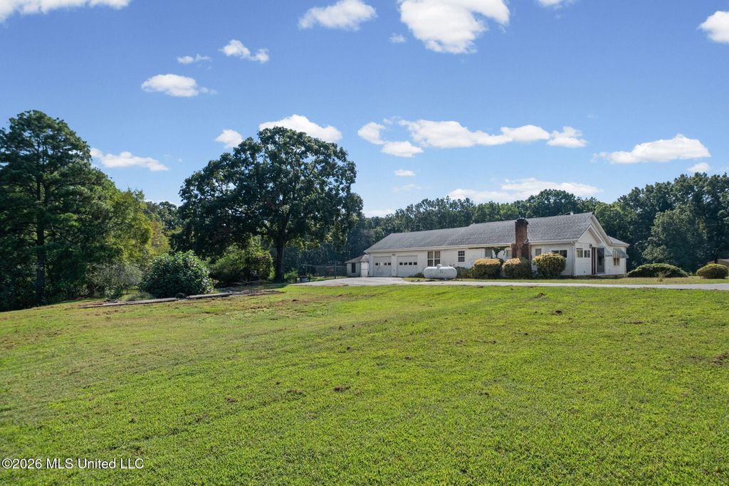 5126 Smith Road, Coldwater, MS 38618 — photo 3