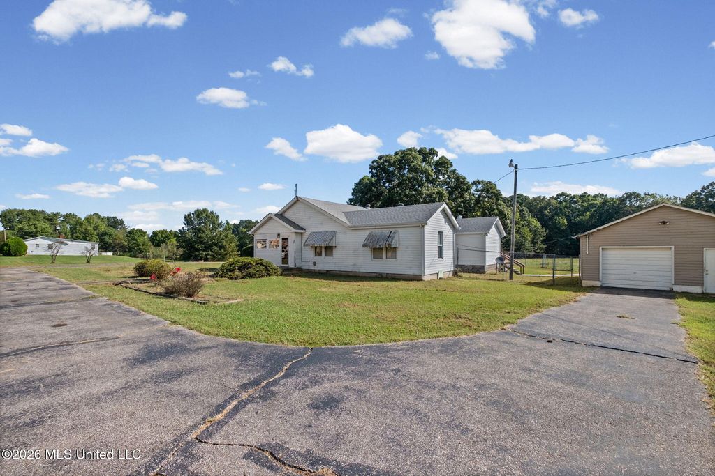 5126 Smith Road, Coldwater, MS 38618 — photo 4