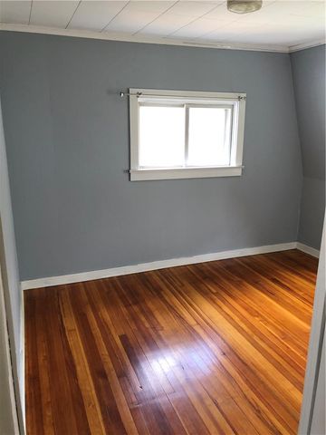 135 North Cedar Street, Nazareth Boro, PA 18064