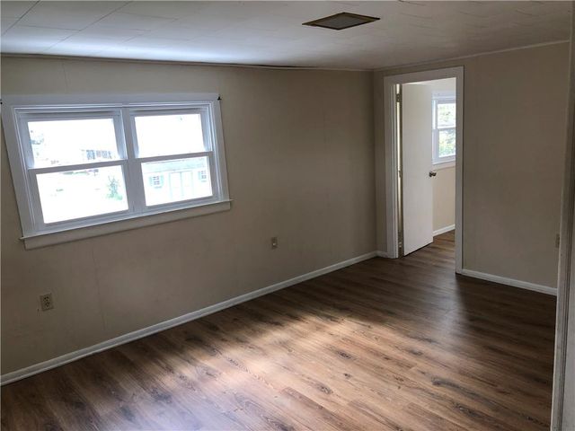 135 North Cedar Street, Nazareth Boro, PA 18064