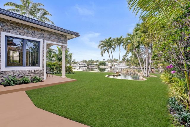 2425 Middle River Drive, Fort Lauderdale, FL 33305