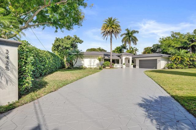 2425 Middle River Drive, Fort Lauderdale, FL 33305