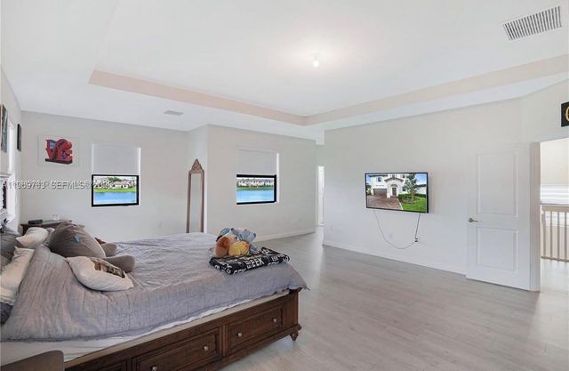 10321 SW 232nd St, Cutler Bay, FL 33190