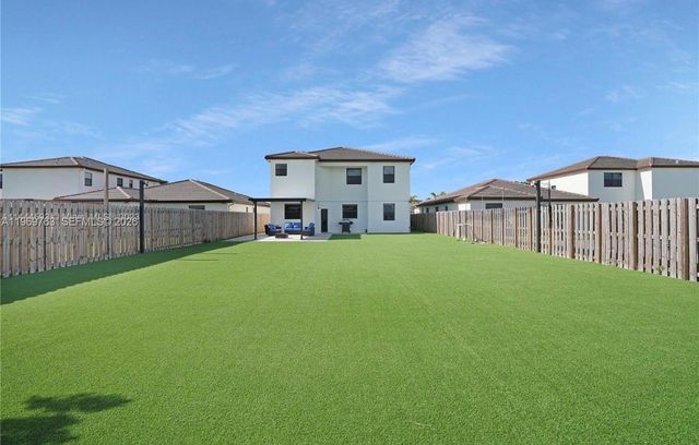 10321 SW 232nd St, Cutler Bay, FL 33190