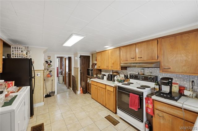 7127 Kinne Road, Lockport Town, NY 14094