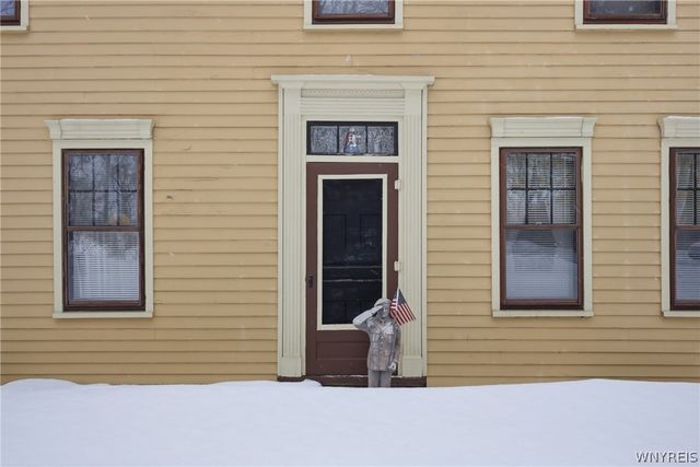 7127 Kinne Road, Lockport Town, NY 14094