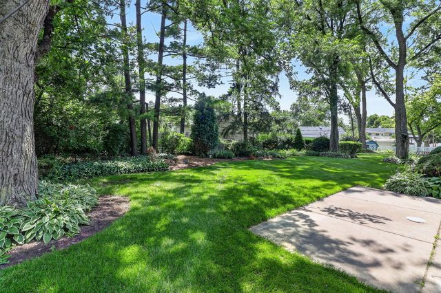 21W117 Glen Park Road, Lombard, IL 60148