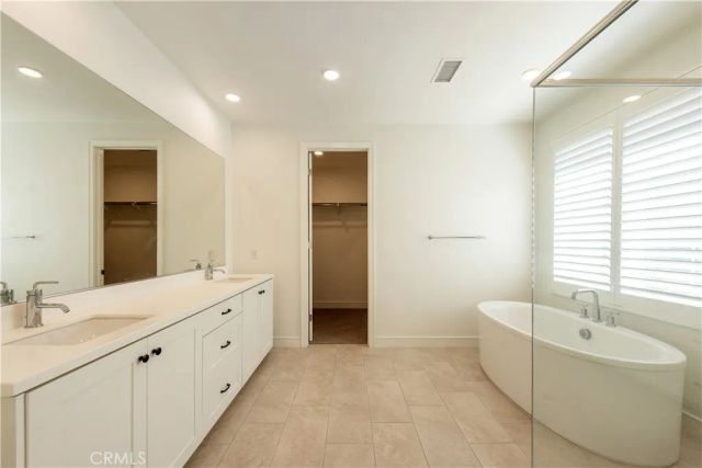 135 Linda, Irvine, CA 92618