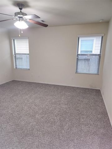 818 Lightningbug Lane, Conroe, TX 77301