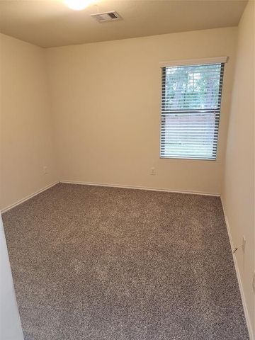 818 Lightningbug Lane, Conroe, TX 77301