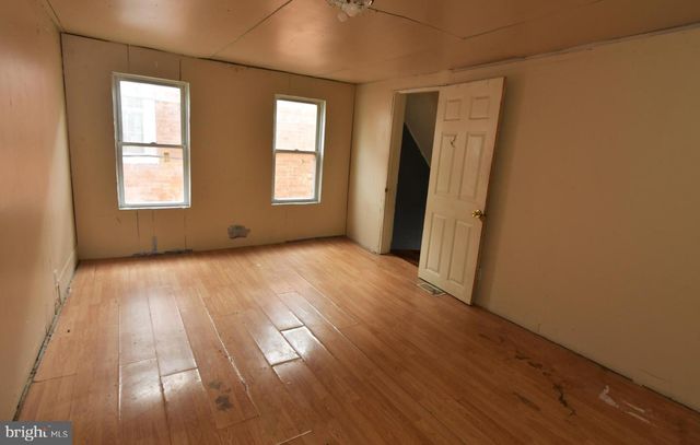 122 - 124 S HIGH ST, Martinsburg, WV 25404