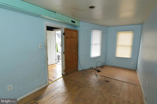 122 - 124 S HIGH ST, Martinsburg, WV 25404