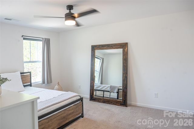 2025 Woodshorn Drive, Matthews, NC 28104