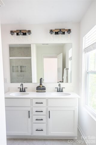 2025 Woodshorn Drive, Matthews, NC 28104