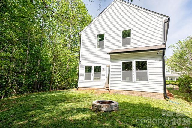 2025 Woodshorn Drive, Matthews, NC 28104