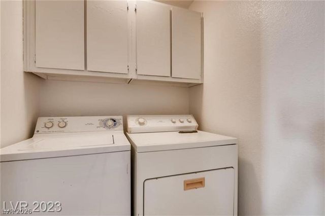 6233 Ilanos Lane, Las Vegas, NV 89108