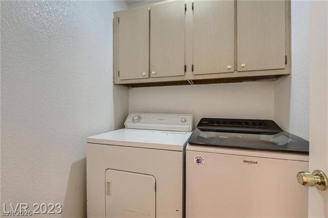 6233 Ilanos Lane, Las Vegas, NV 89108