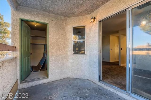 6233 Ilanos Lane, Las Vegas, NV 89108