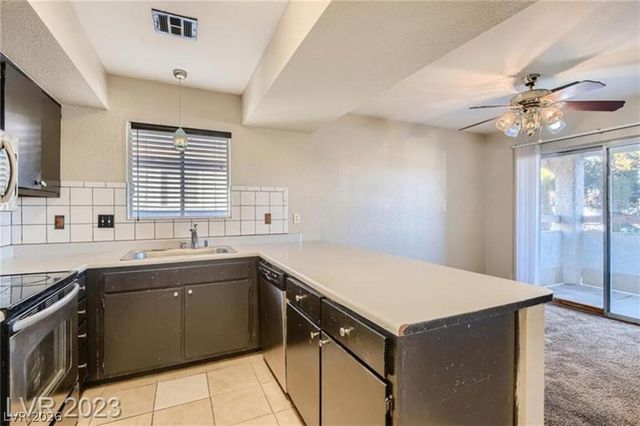 6233 Ilanos Lane, Las Vegas, NV 89108