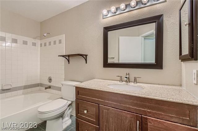 6233 Ilanos Lane, Las Vegas, NV 89108