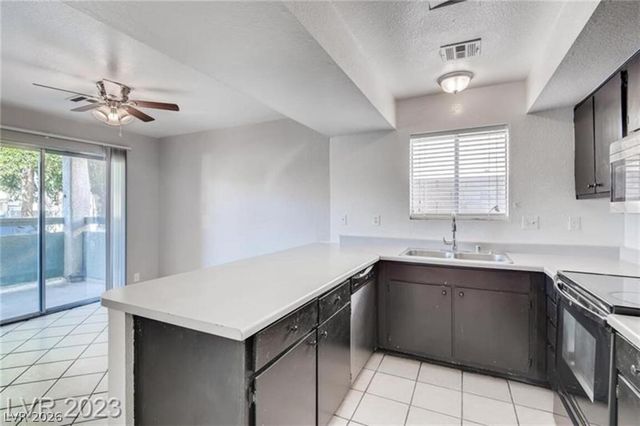 6233 Ilanos Lane, Las Vegas, NV 89108