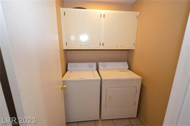 6233 Ilanos Lane, Las Vegas, NV 89108