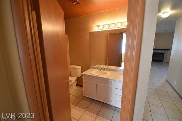 6233 Ilanos Lane, Las Vegas, NV 89108