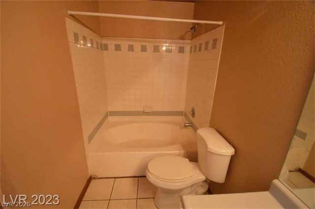 6233 Ilanos Lane, Las Vegas, NV 89108