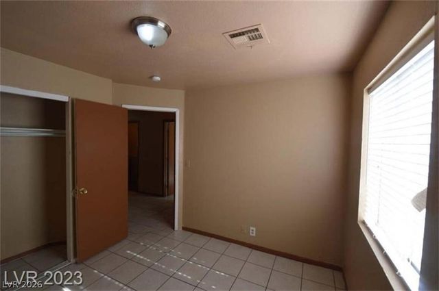 6233 Ilanos Lane, Las Vegas, NV 89108