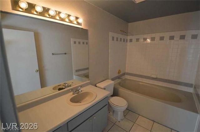 6233 Ilanos Lane, Las Vegas, NV 89108