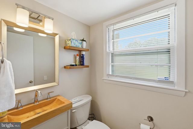 11317 COLLEGE VIEW DR, Silver Spring, MD 20902