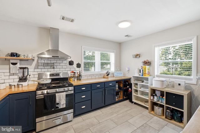 11317 COLLEGE VIEW DR, Silver Spring, MD 20902