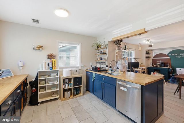 11317 COLLEGE VIEW DR, Silver Spring, MD 20902
