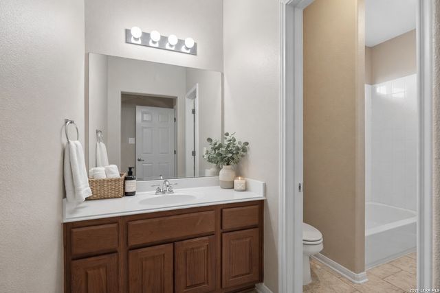 311 Waxberry, San Antonio, TX 78256