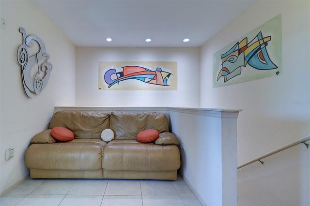 2757 VIA CIPRIANI 1114A, Clearwater, FL 33764