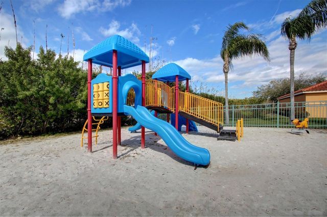 2757 VIA CIPRIANI 1114A, Clearwater, FL 33764
