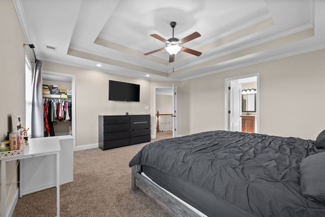 1006 Sunrise Dr, Clarksville, TN 37042