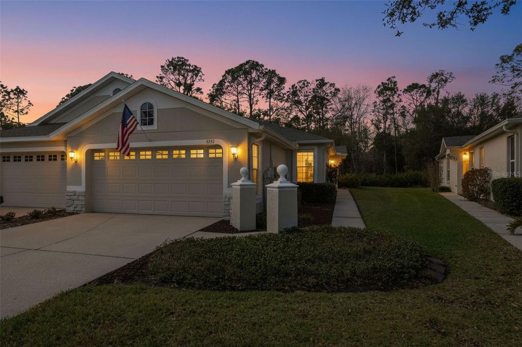 3252 CHAPEL CREEK CIRCLE, Wesley Chapel, FL 33544